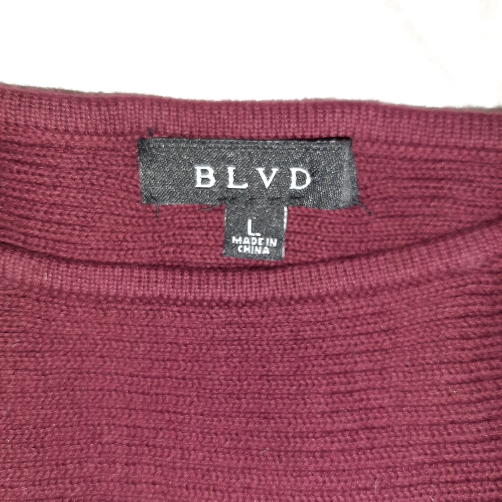 Sweater - Picture 2 of 2